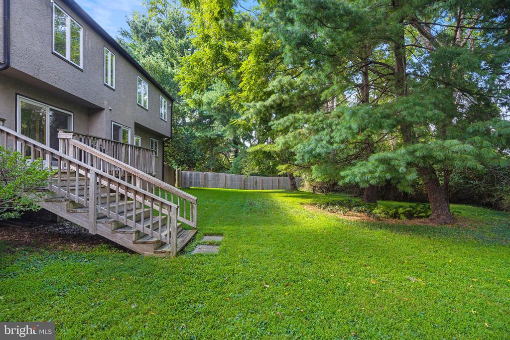 39 HAYMARKET LANE