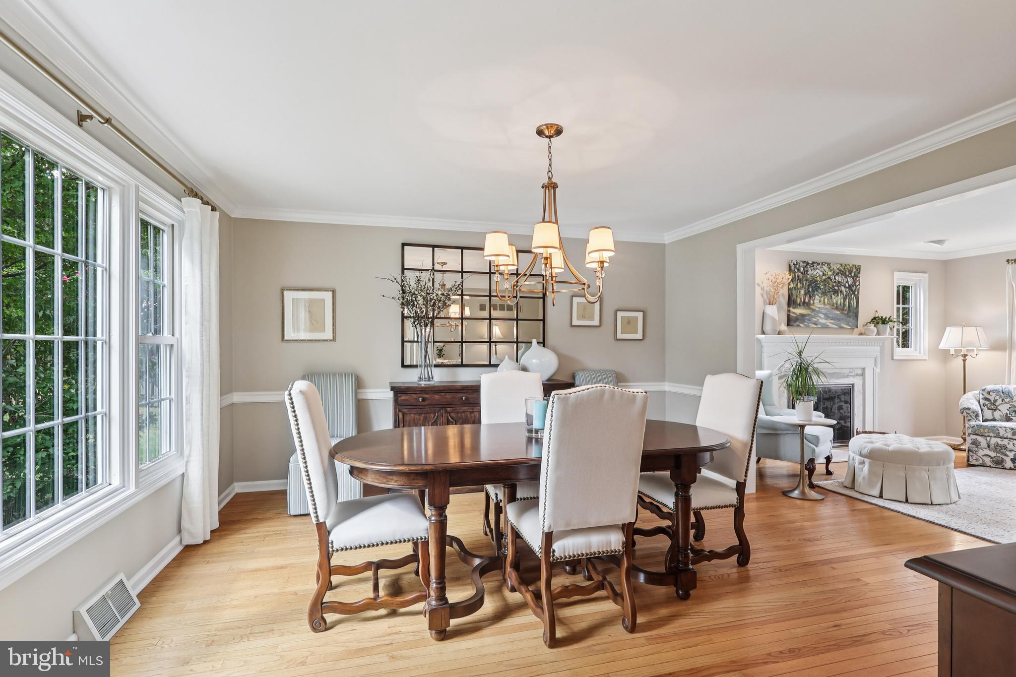 633 FOXFIELDS ROAD