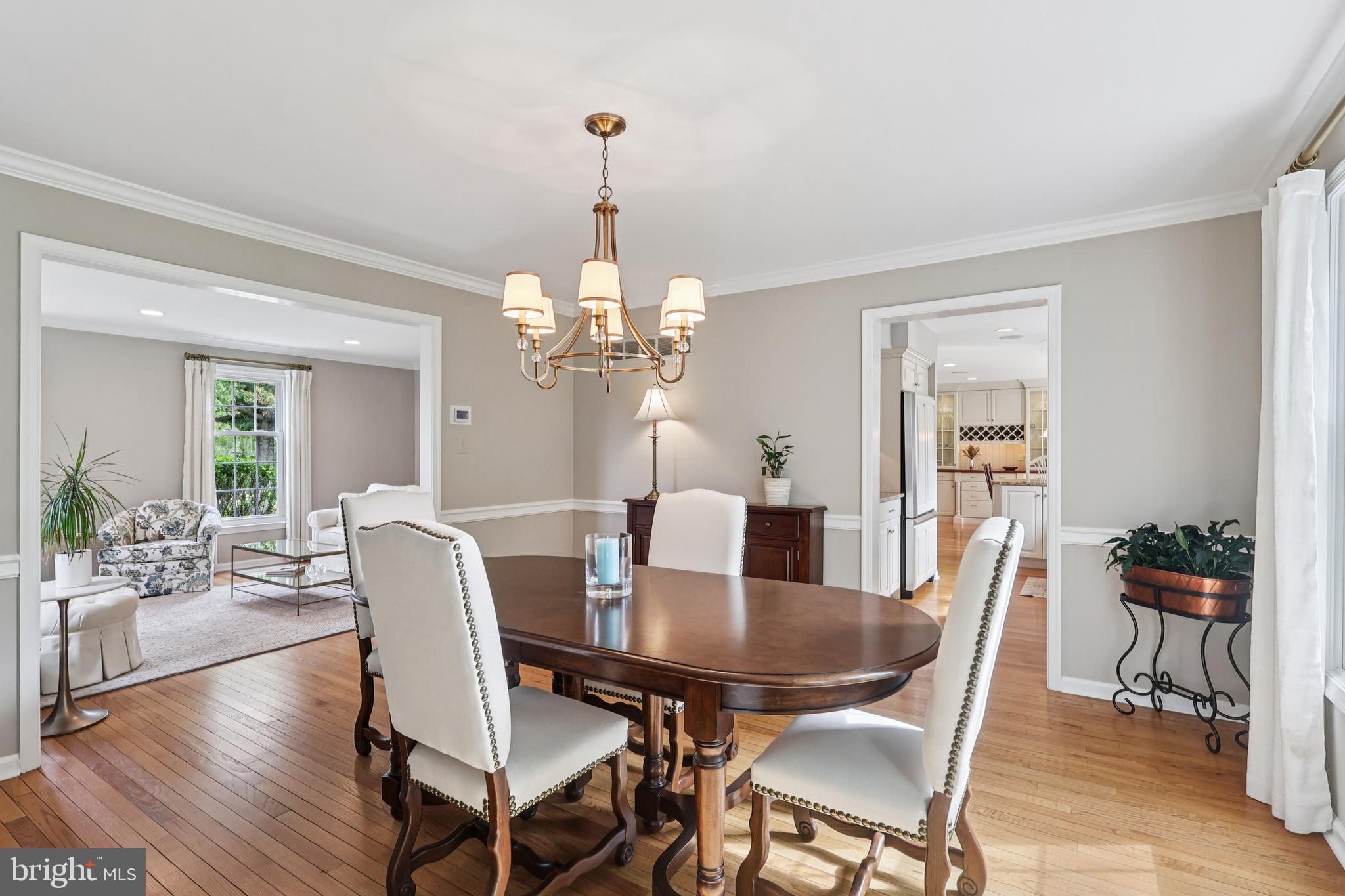 633 FOXFIELDS ROAD