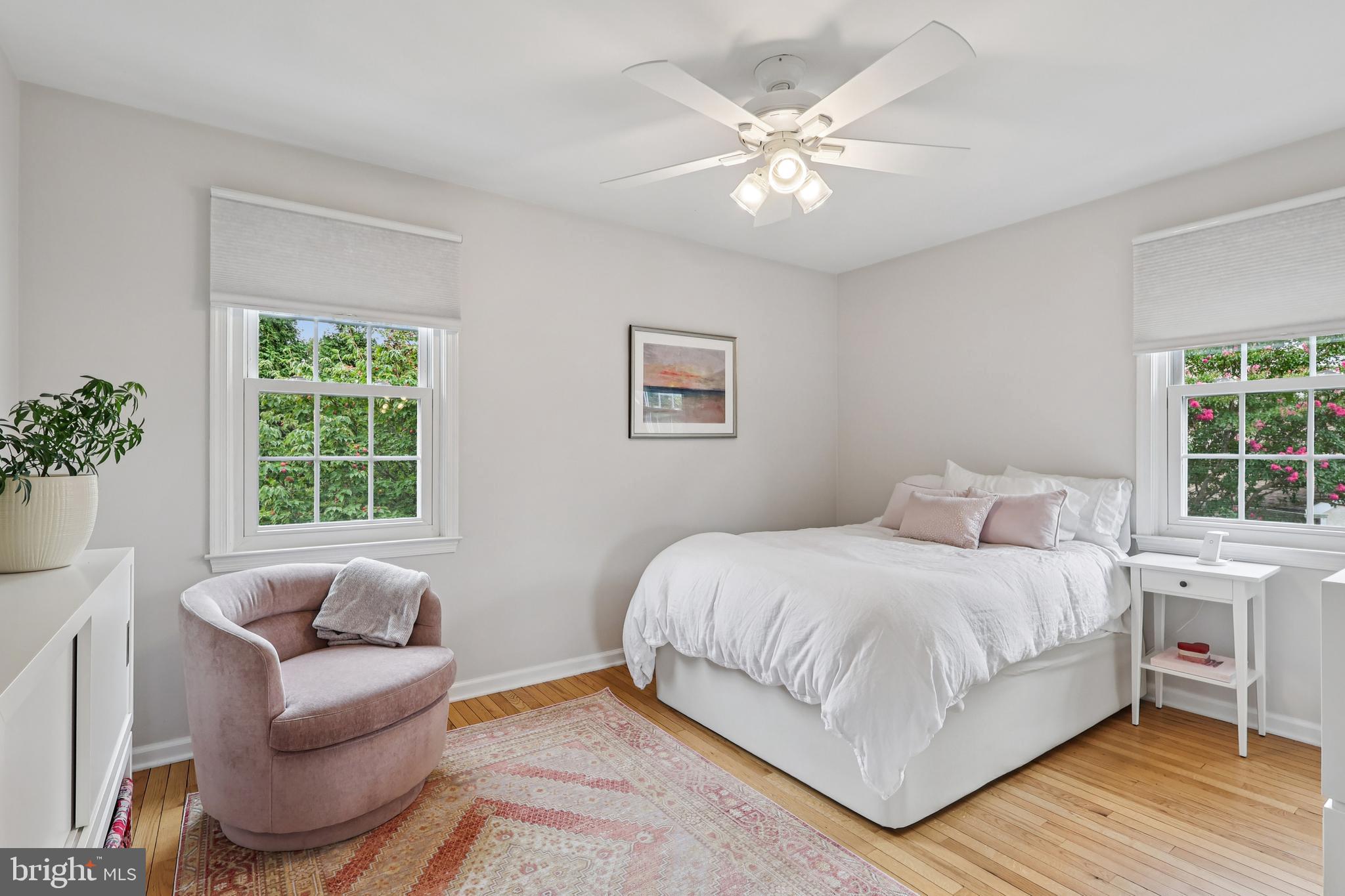 633 FOXFIELDS ROAD