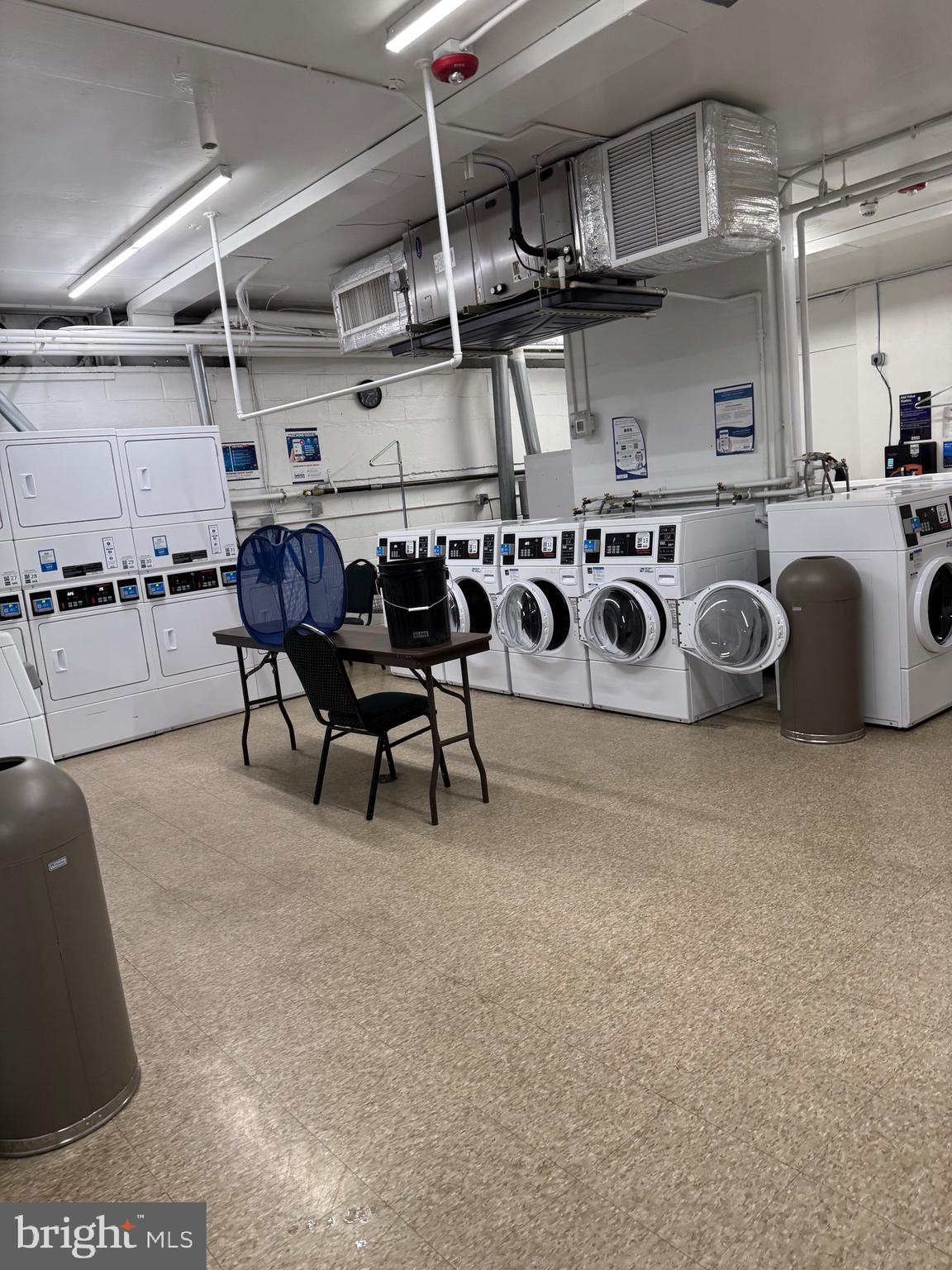 1030 E LANCASTER AVENUE 1029