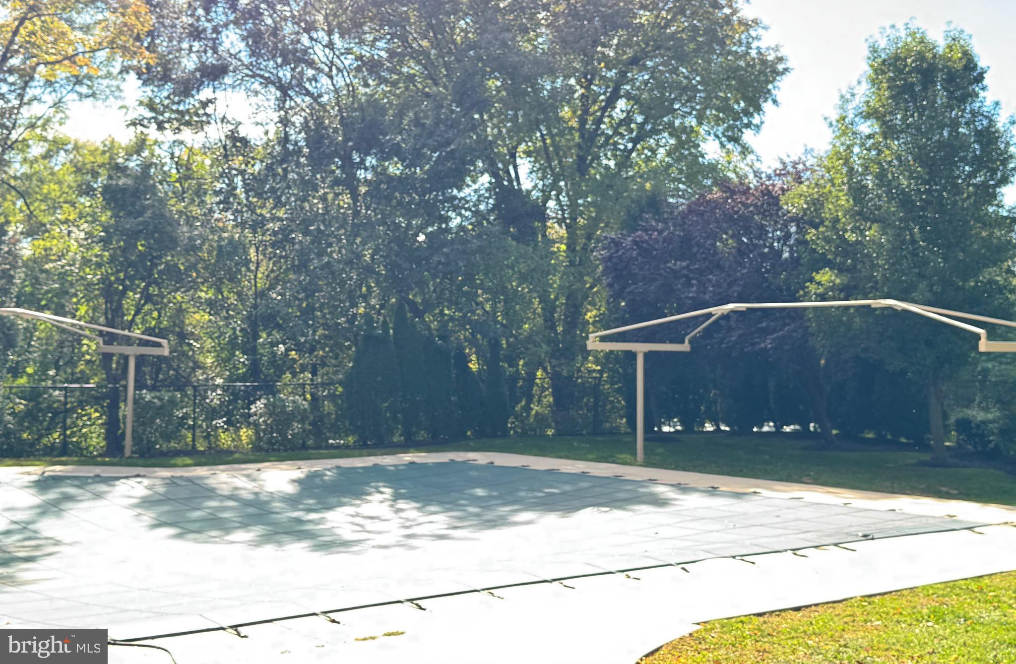 1030 E LANCASTER AVENUE 1029