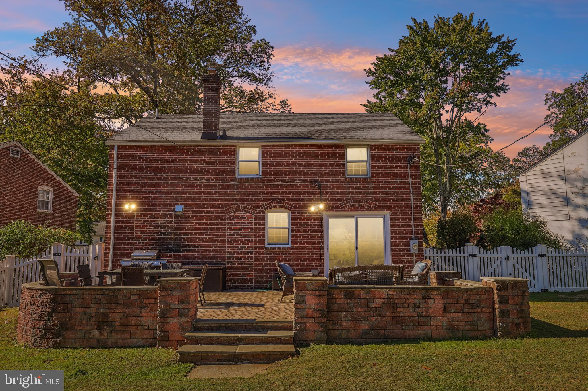131 FAIRFAX ROAD