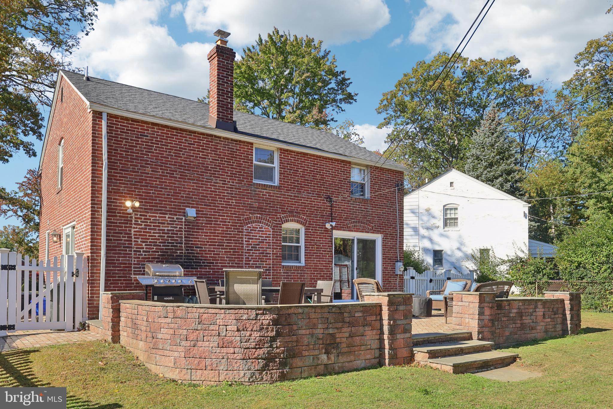 131 FAIRFAX ROAD