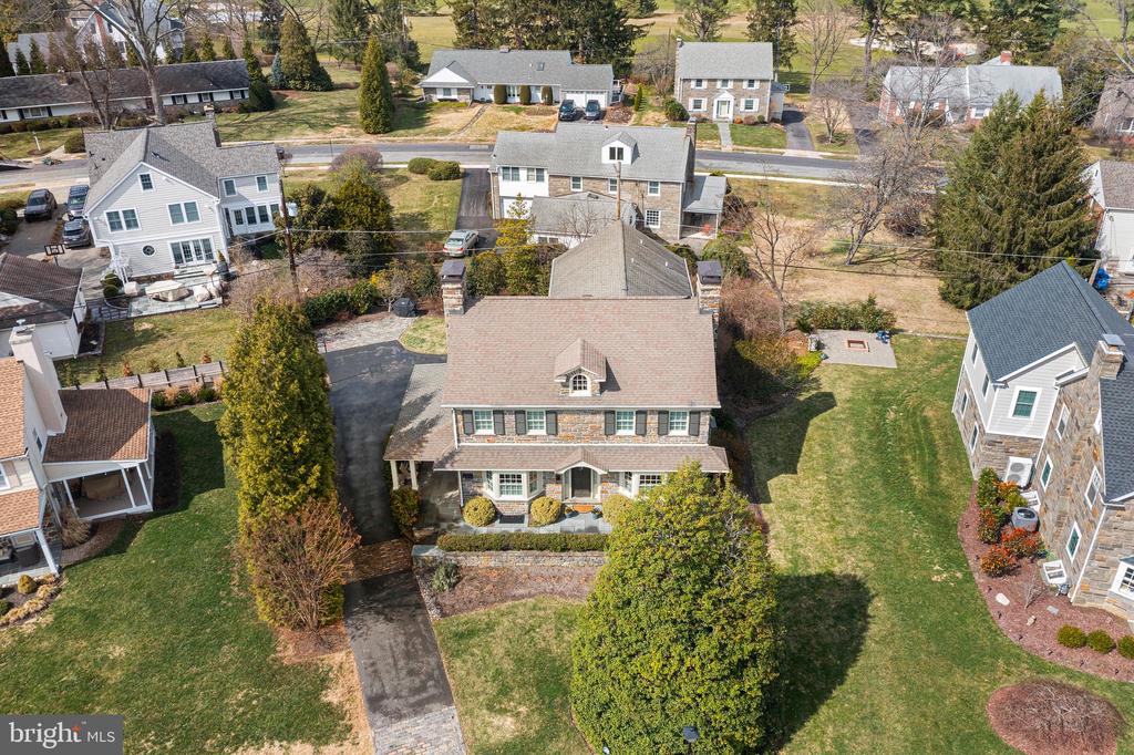 8 CEDARBROOK ROAD