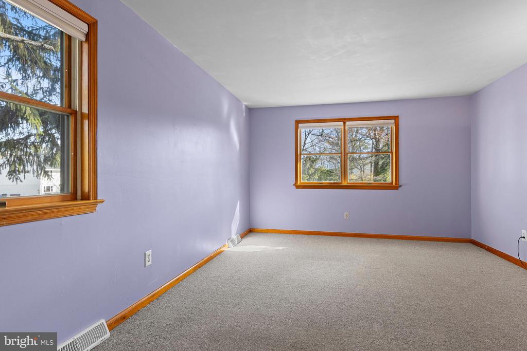 830 LEWIS LANE