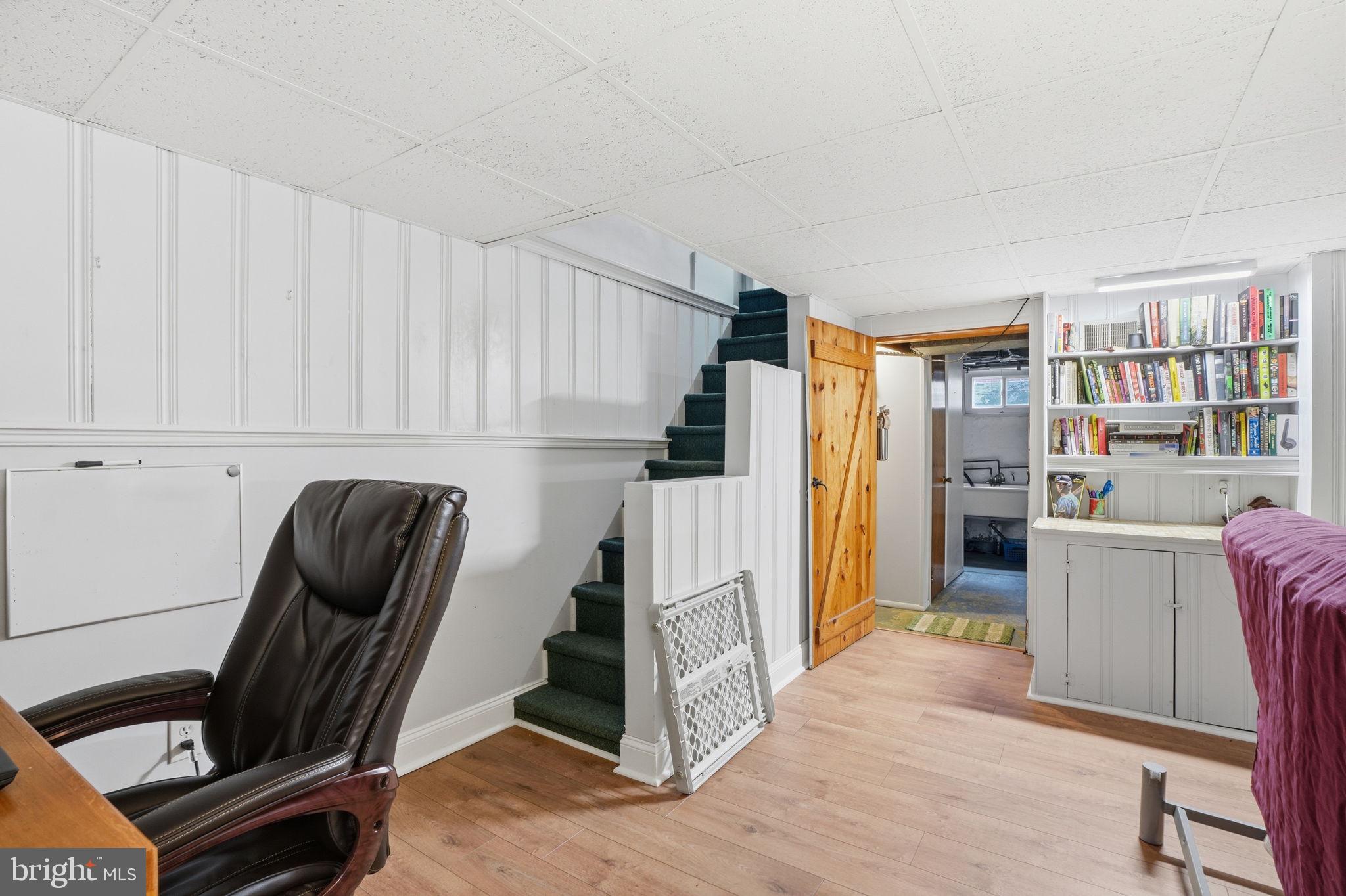 2609 ASHWOOD DRIVE