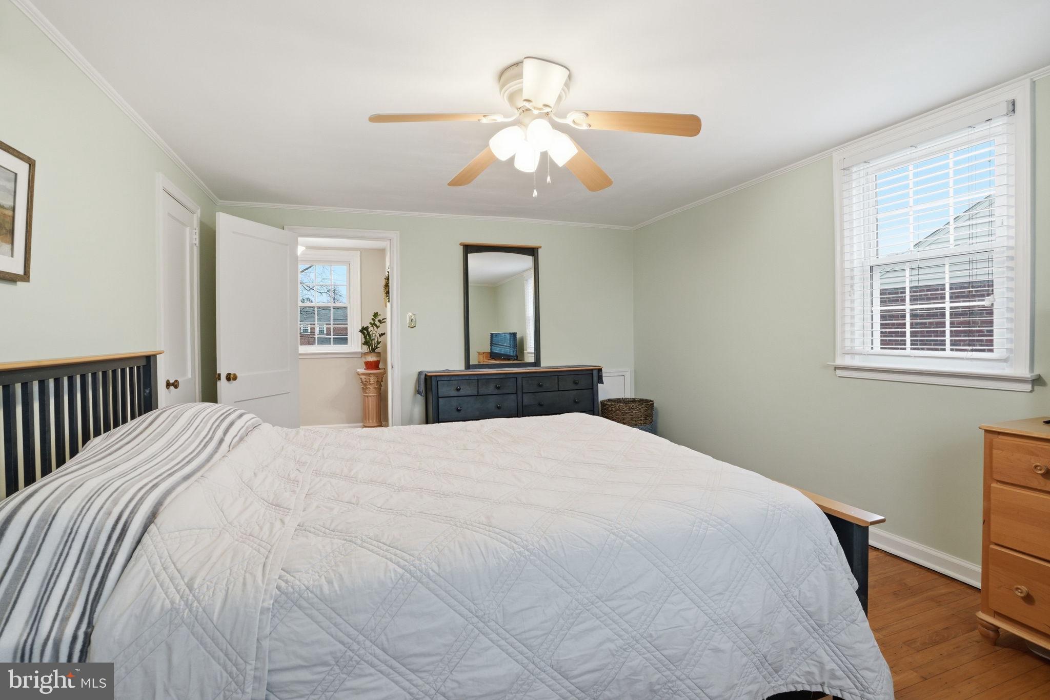 2609 ASHWOOD DRIVE