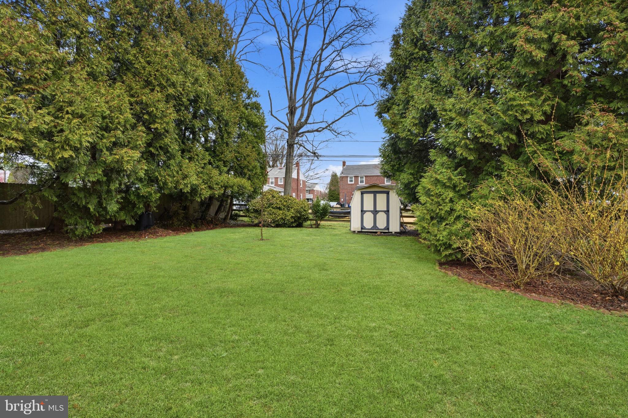 2609 ASHWOOD DRIVE