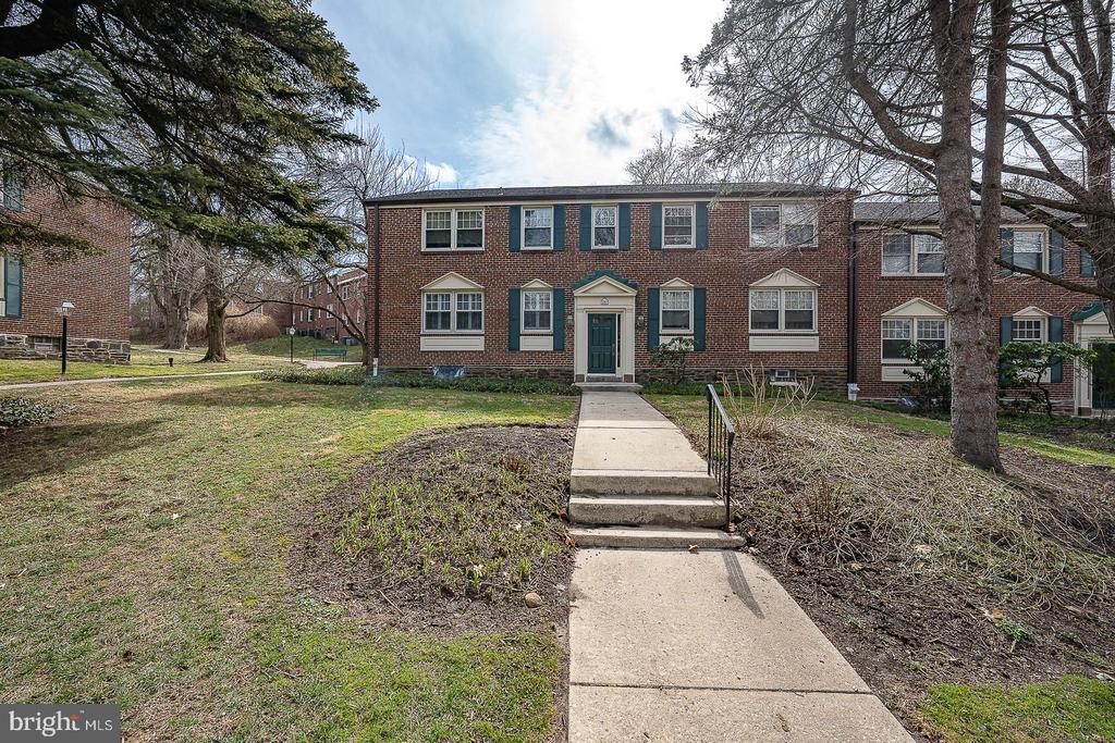 500 E LANCASTER AVENUE Unit: 111A