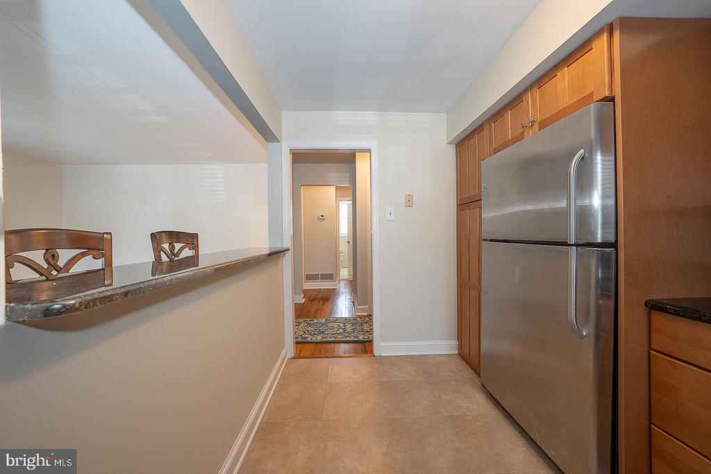 500 E LANCASTER AVENUE Unit: 111A
