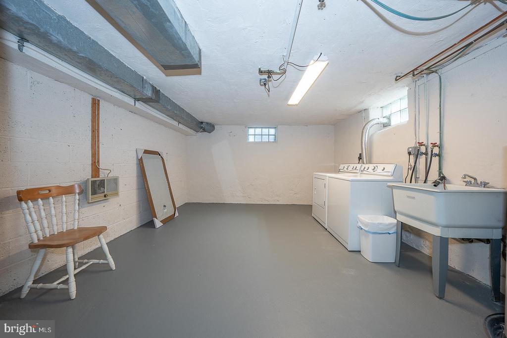 500 E LANCASTER AVENUE Unit: 111A