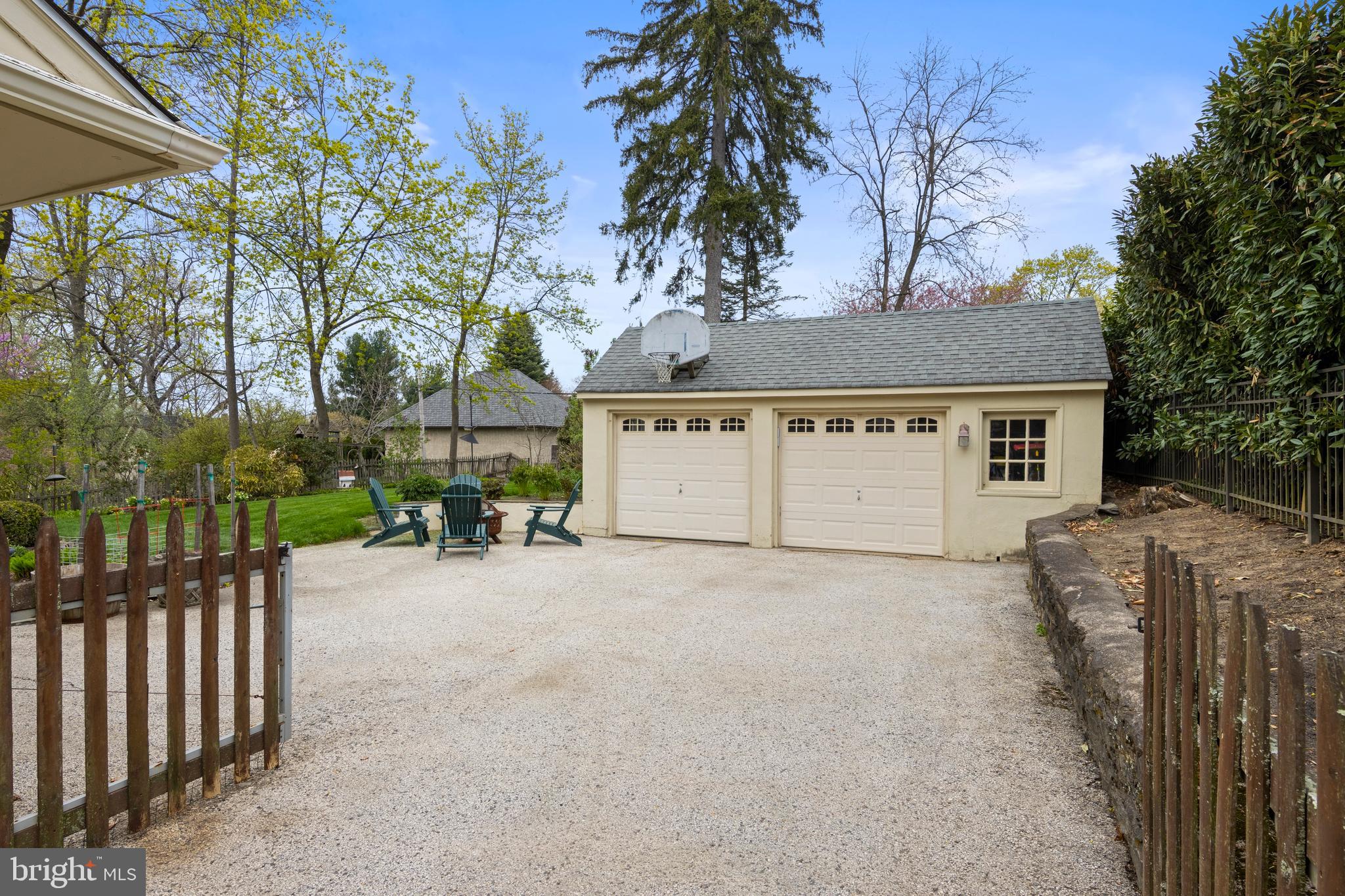 421 SAINT DAVIDS ROAD