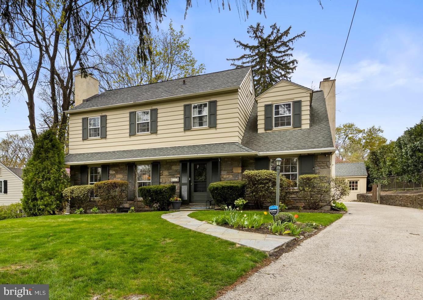 421 SAINT DAVIDS ROAD