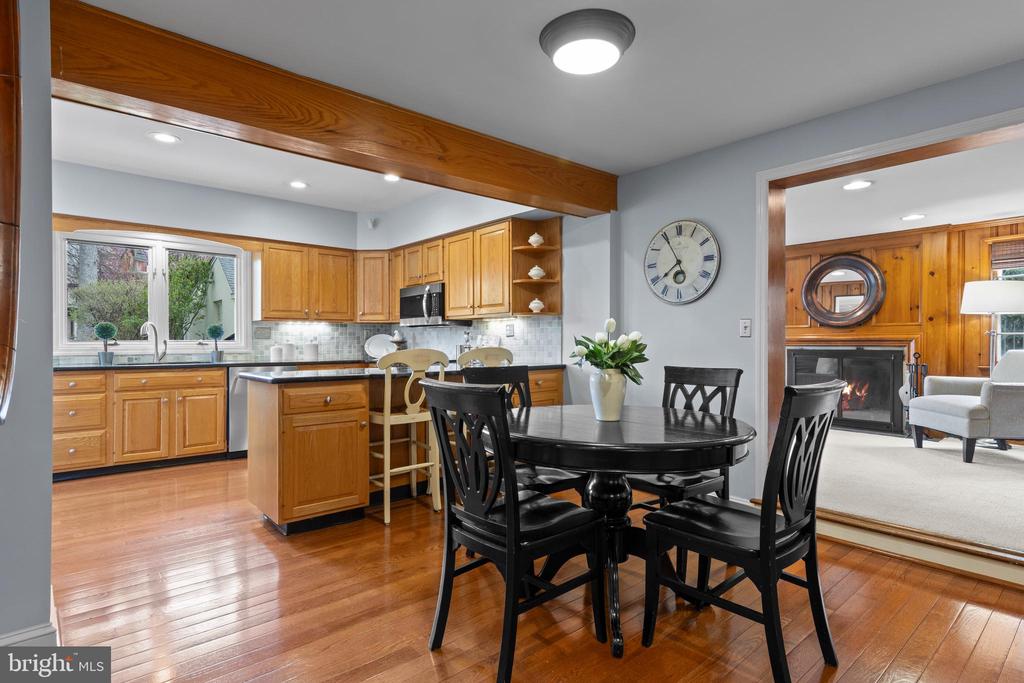 421 SAINT DAVIDS ROAD