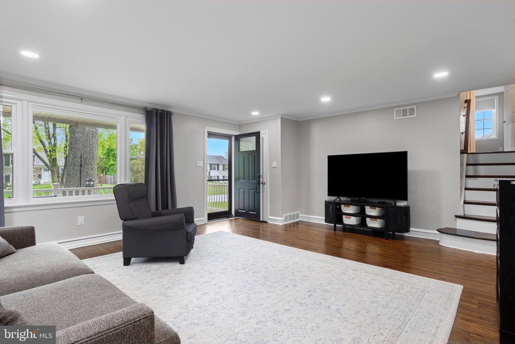108 CANTERBURY DRIVE