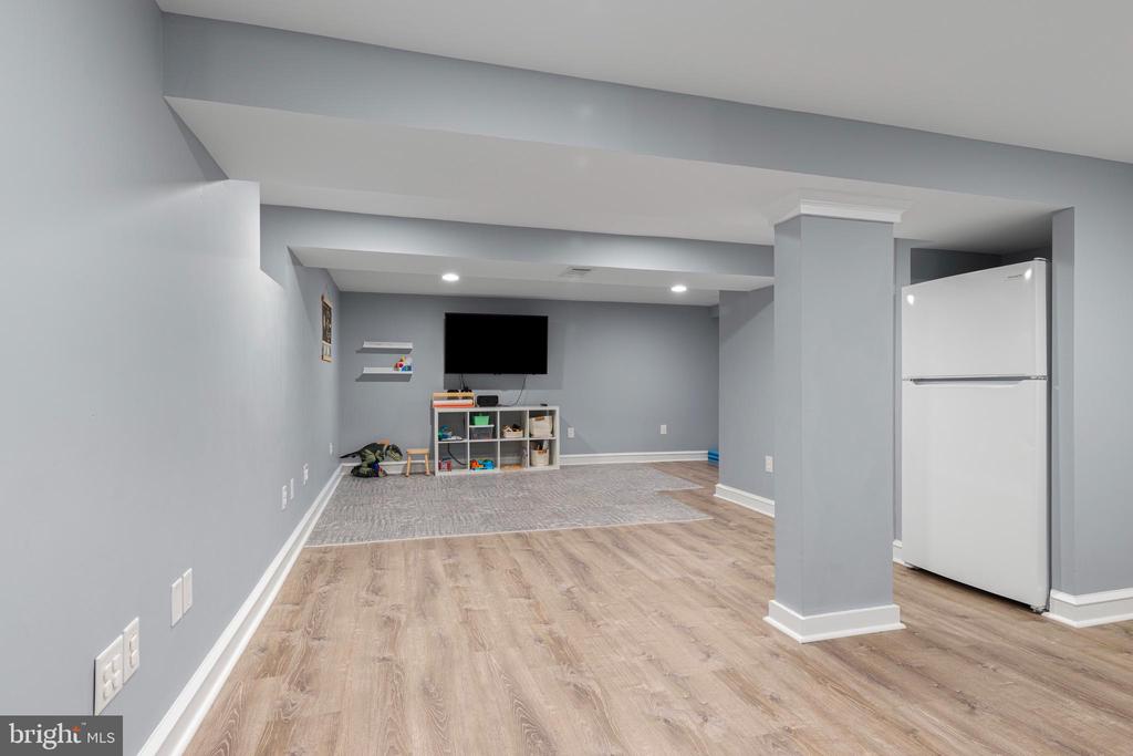 108 CANTERBURY DRIVE