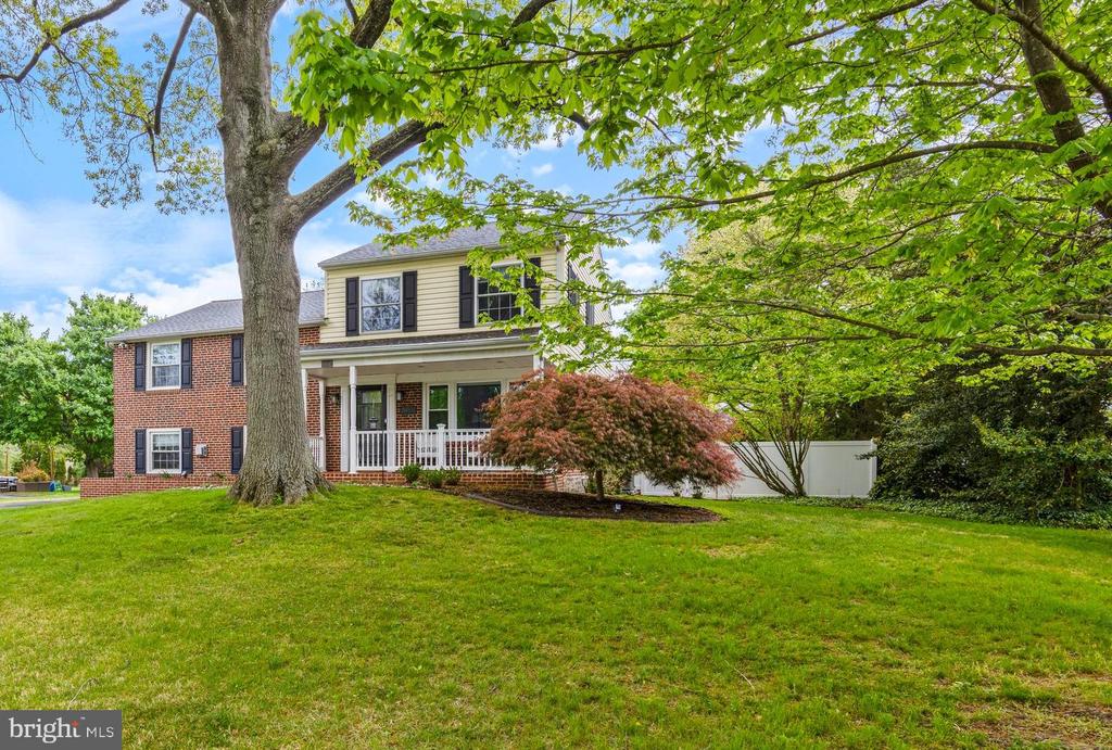 108 CANTERBURY DRIVE