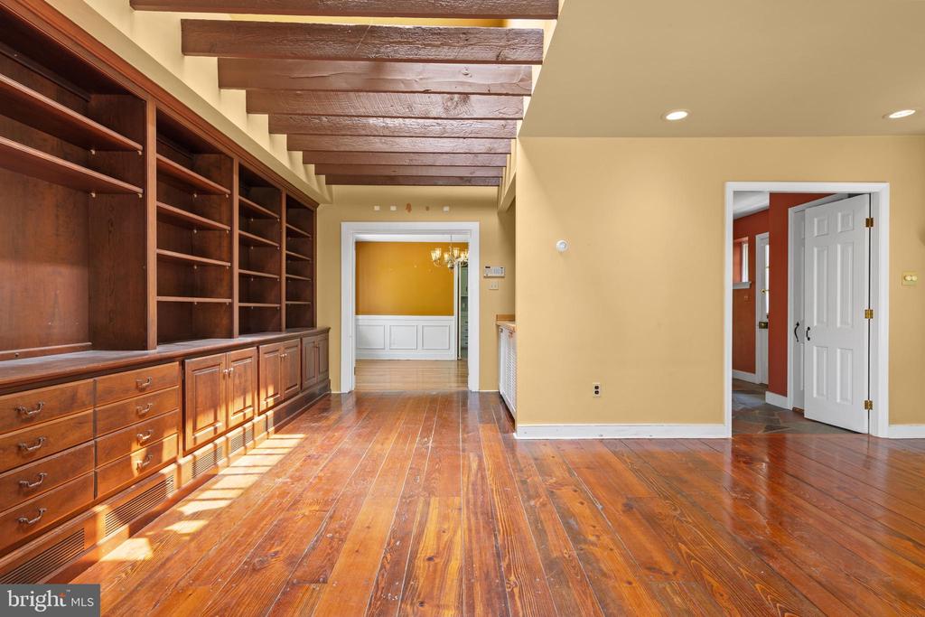 103 BROWNING LANE