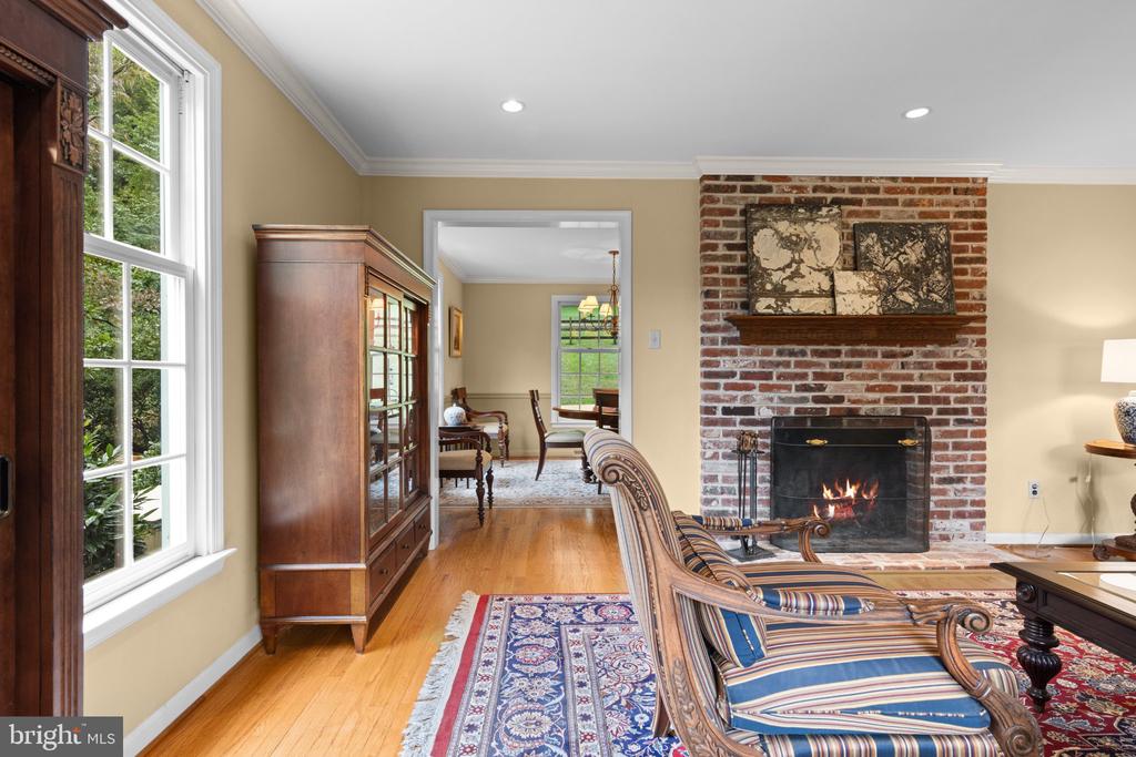 841 BRIARWOOD ROAD