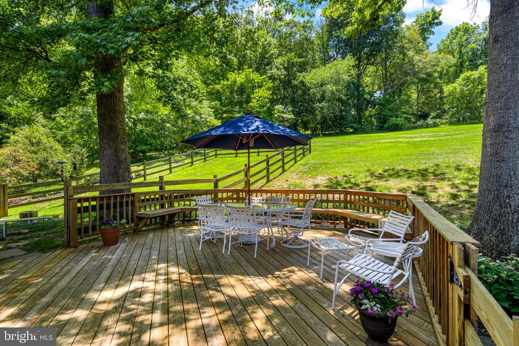 841 BRIARWOOD ROAD