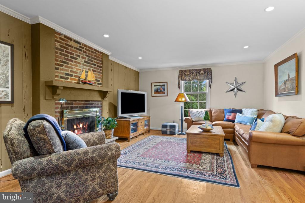 841 BRIARWOOD ROAD