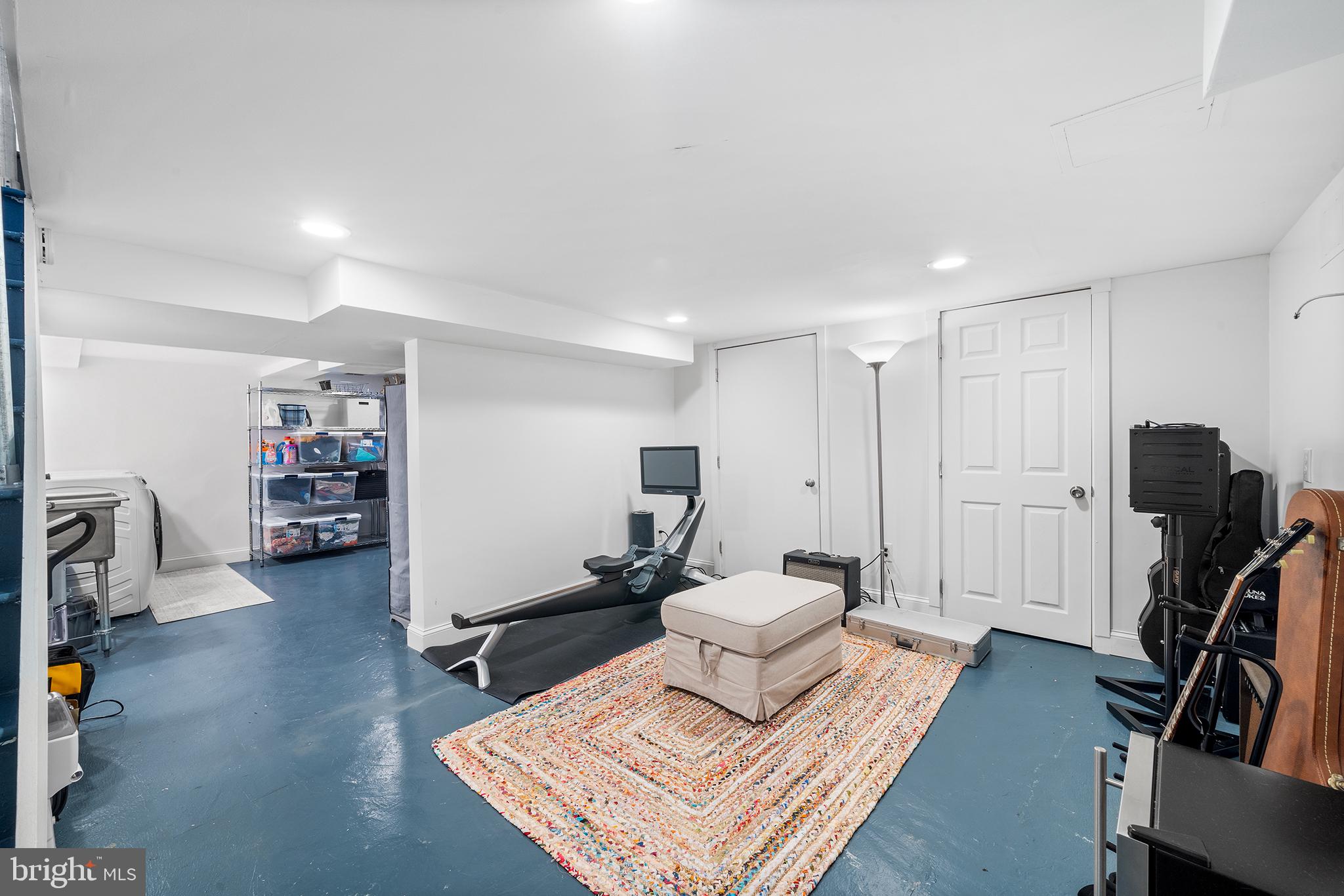 141 Barrie Rd