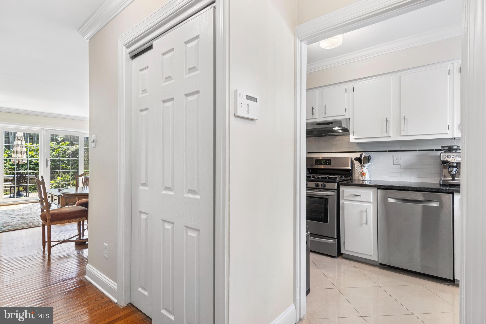 106-Unit 6 W Montgomery Ave #6