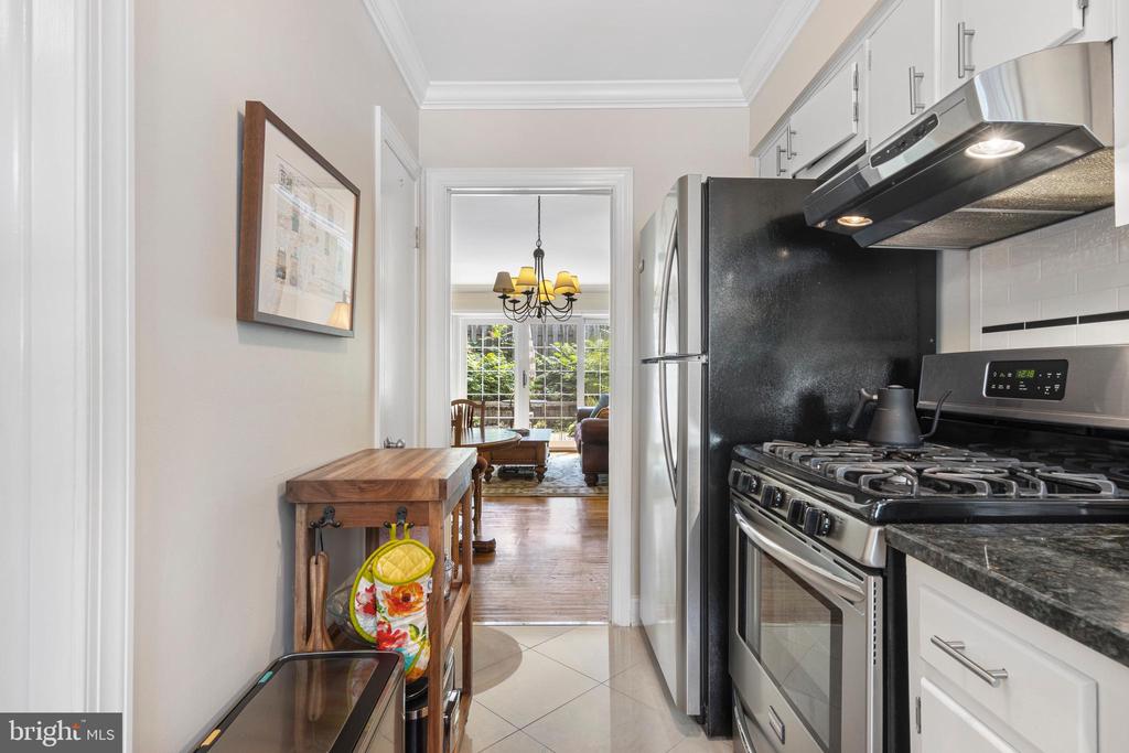 106-Unit 6 W Montgomery Ave #6