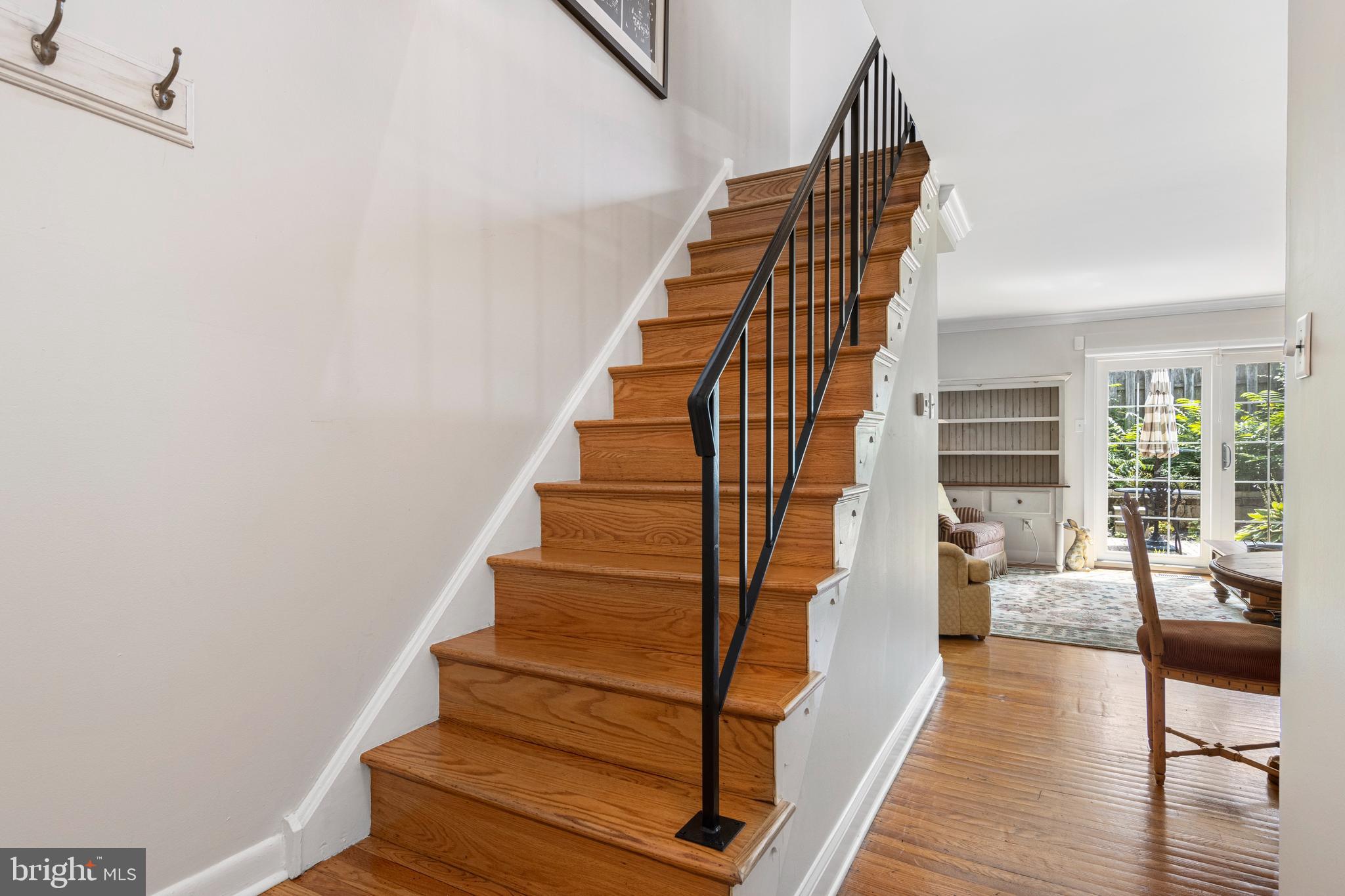 106-Unit 6 W Montgomery Ave #6