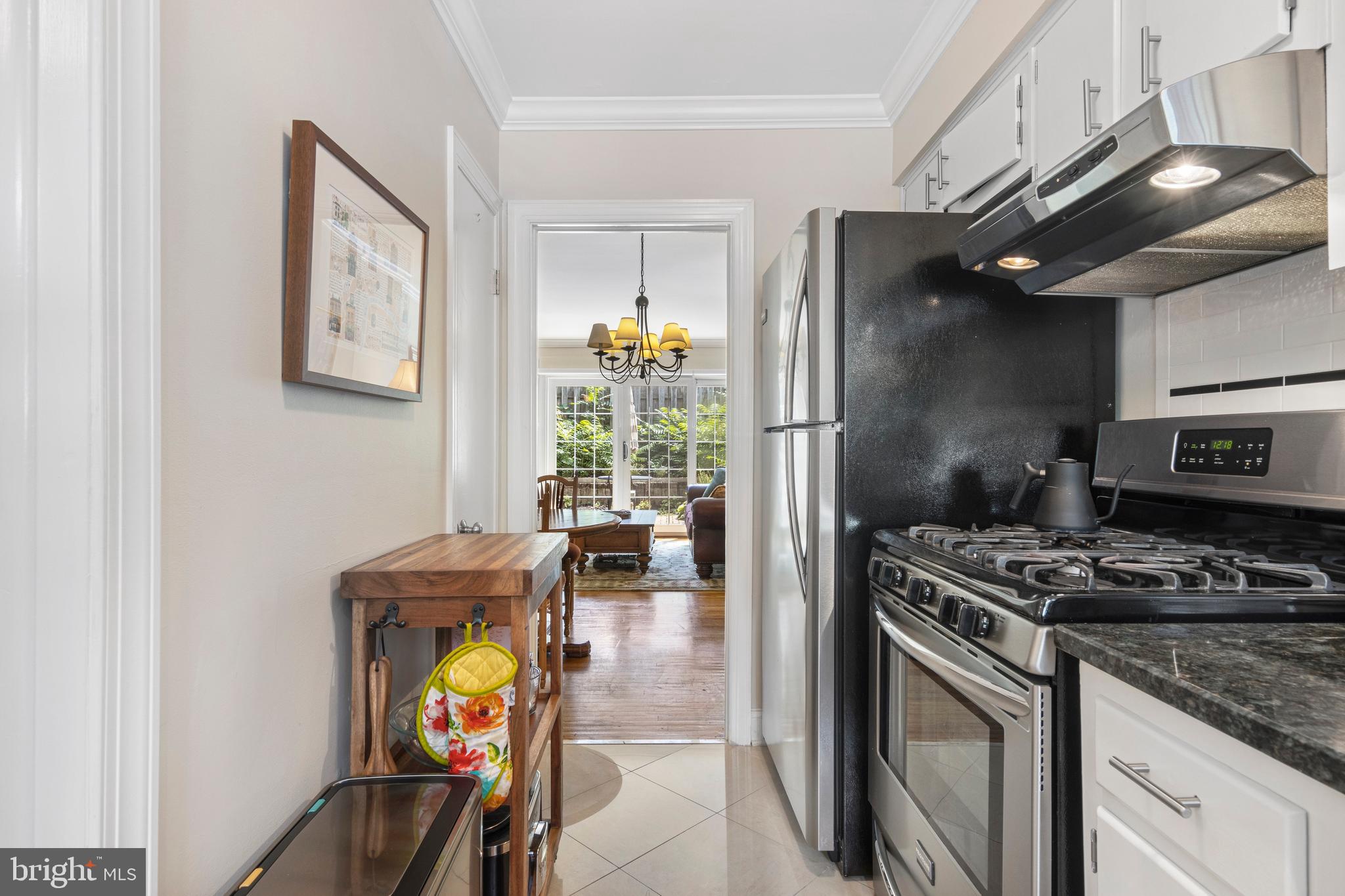 106-Unit 6 W Montgomery Ave #6
