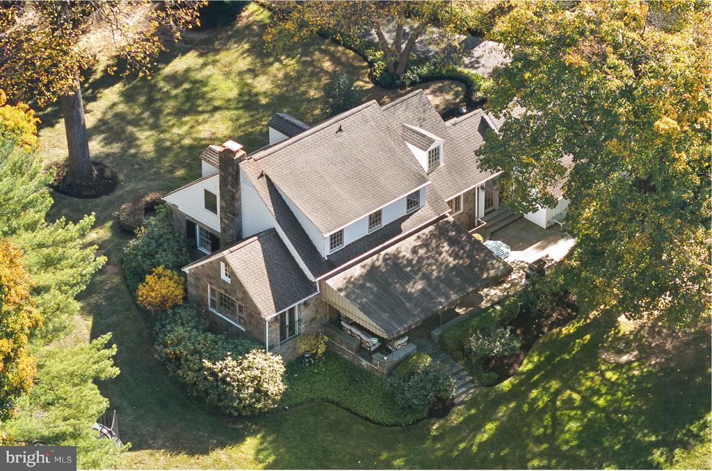 408 Youngs Ford Ln