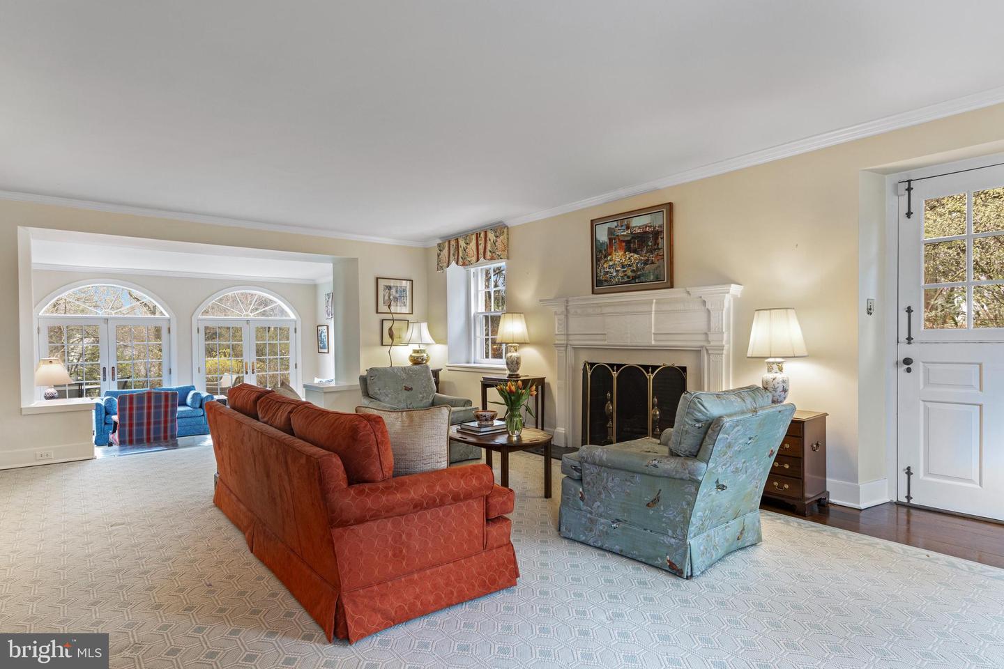 331 Fishers Rd