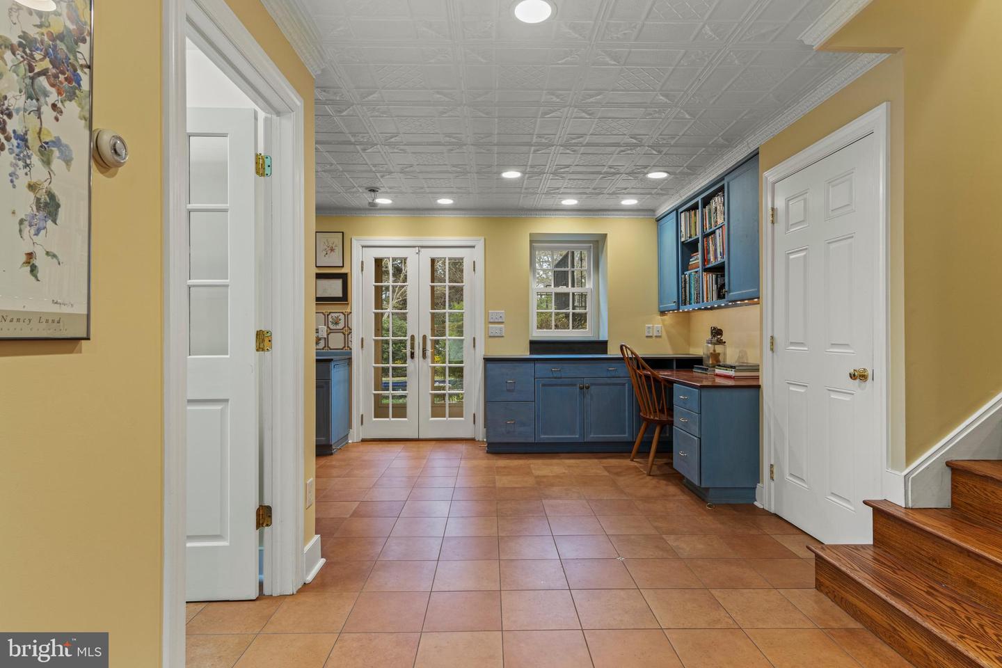 331 Fishers Rd