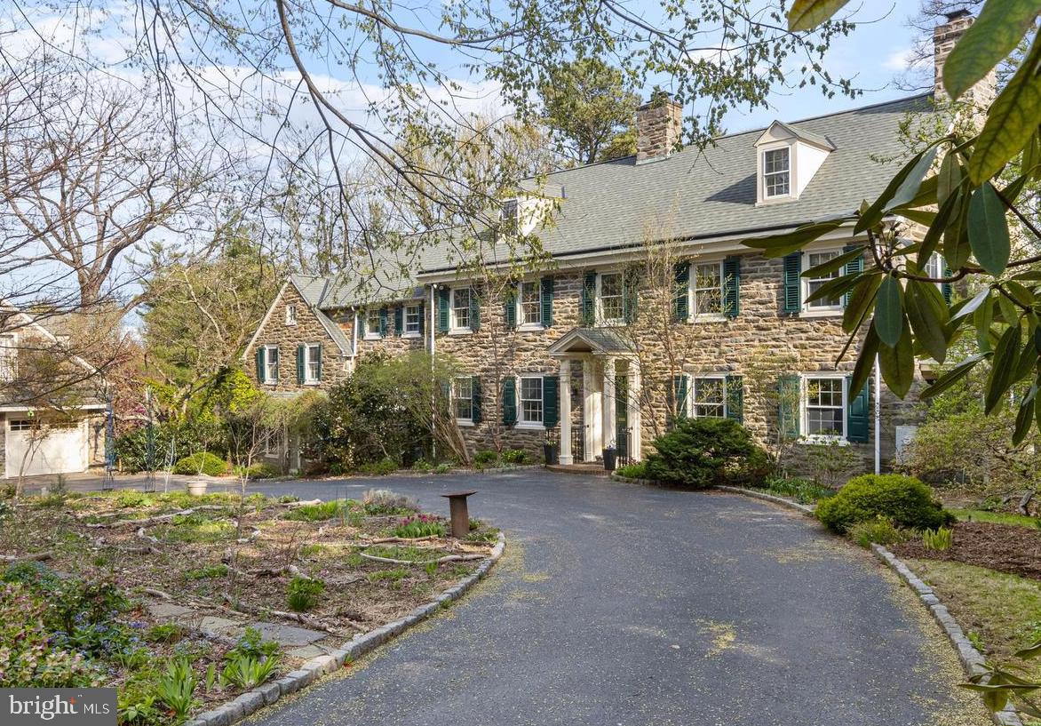 331 Fishers Rd