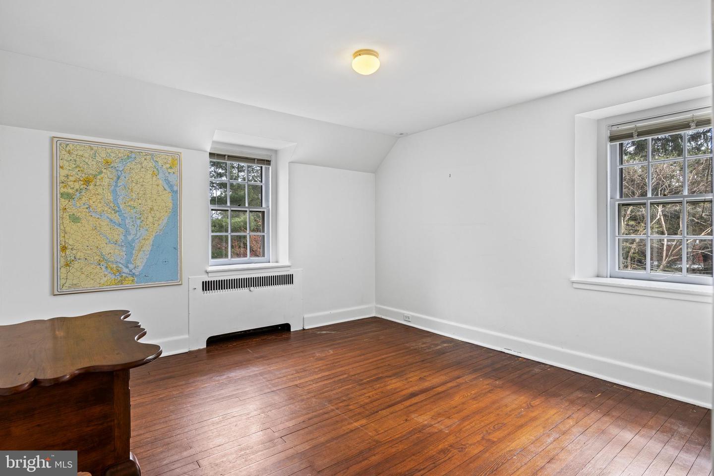 331 Fishers Rd