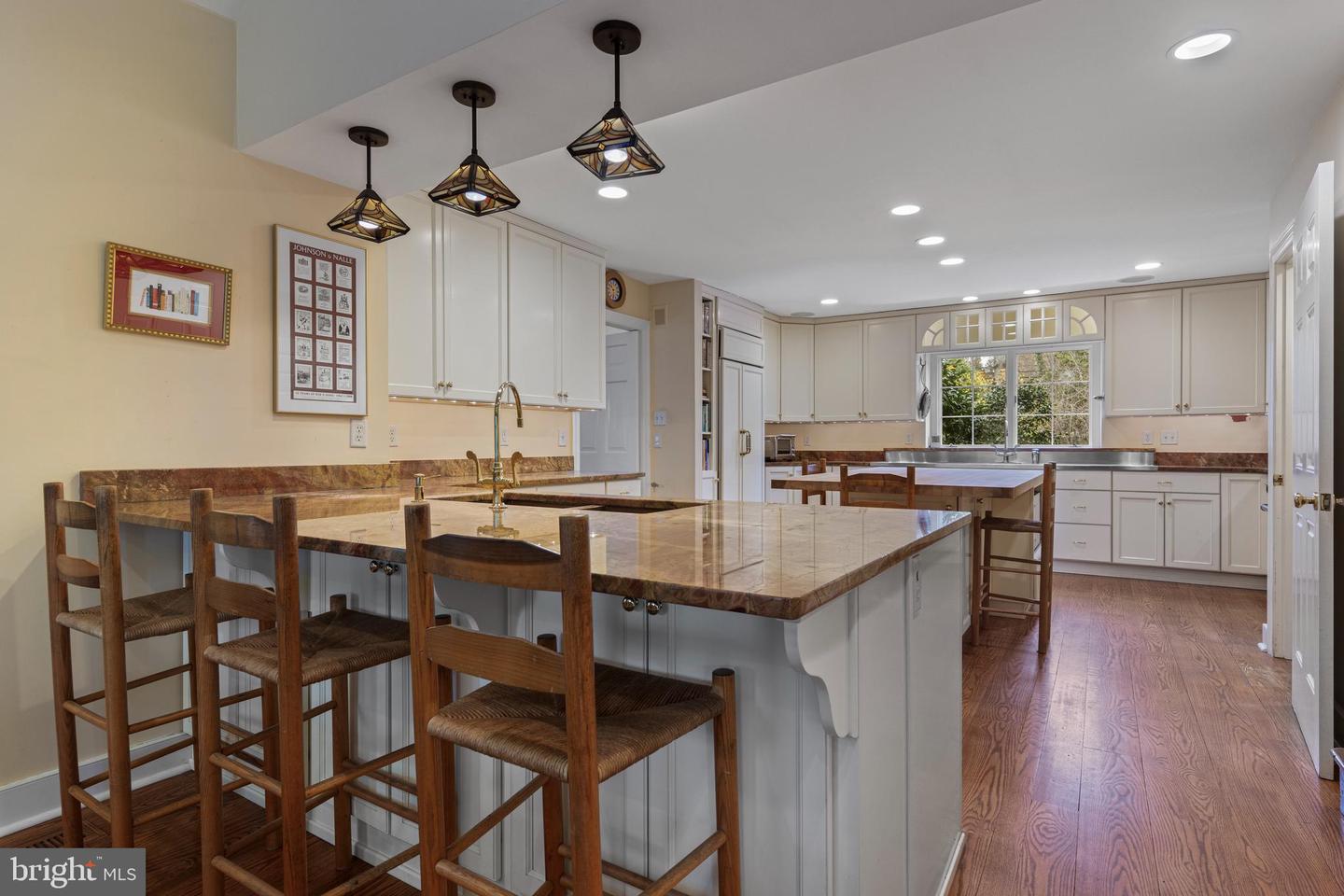 331 Fishers Rd