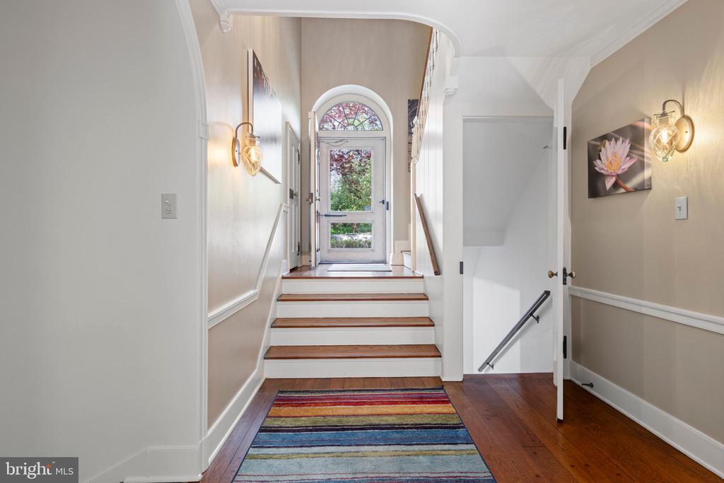 126 Anton Rd