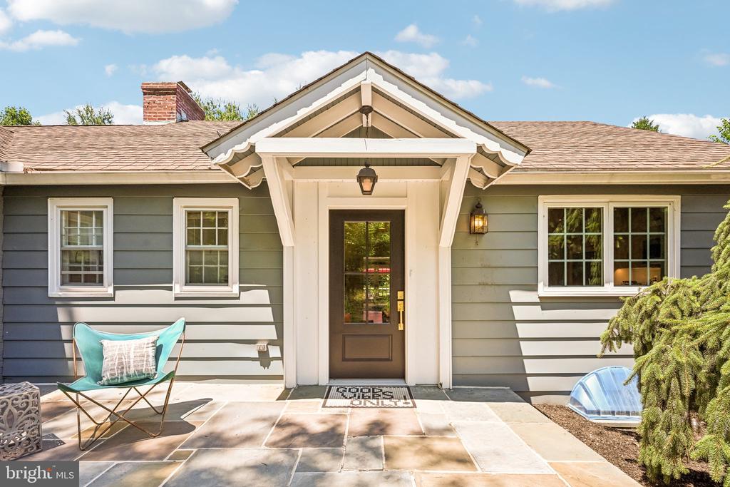 445 GENERAL WASHINGTON ROAD