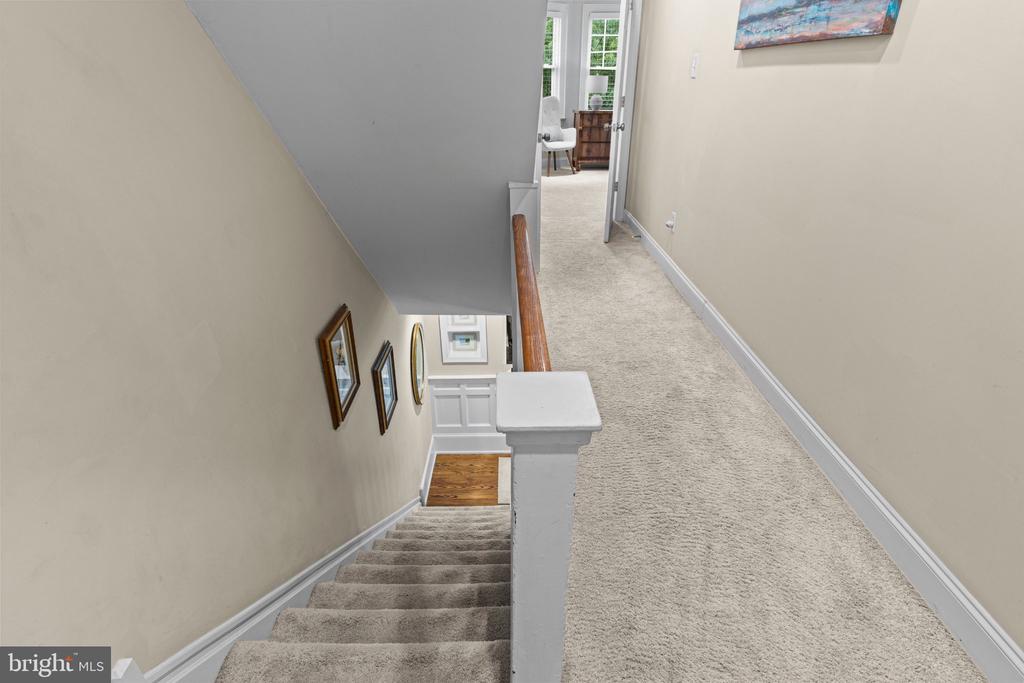 106 WOODSIDE AVENUE