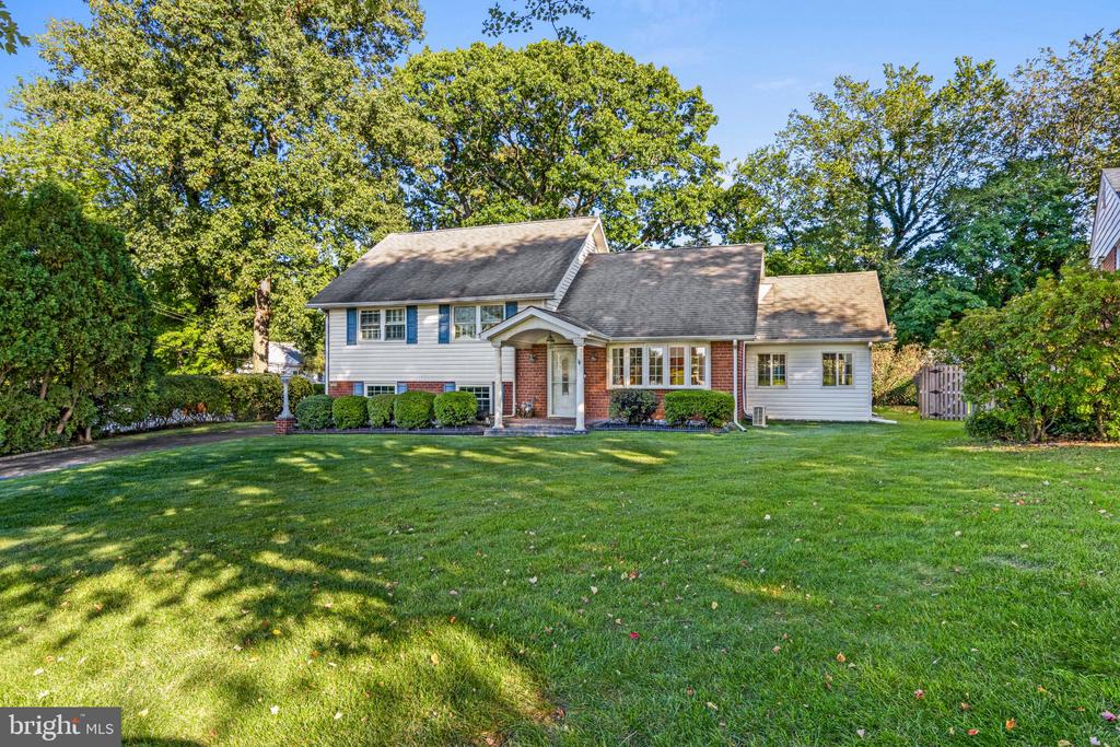 385 EVERGREEN ROAD