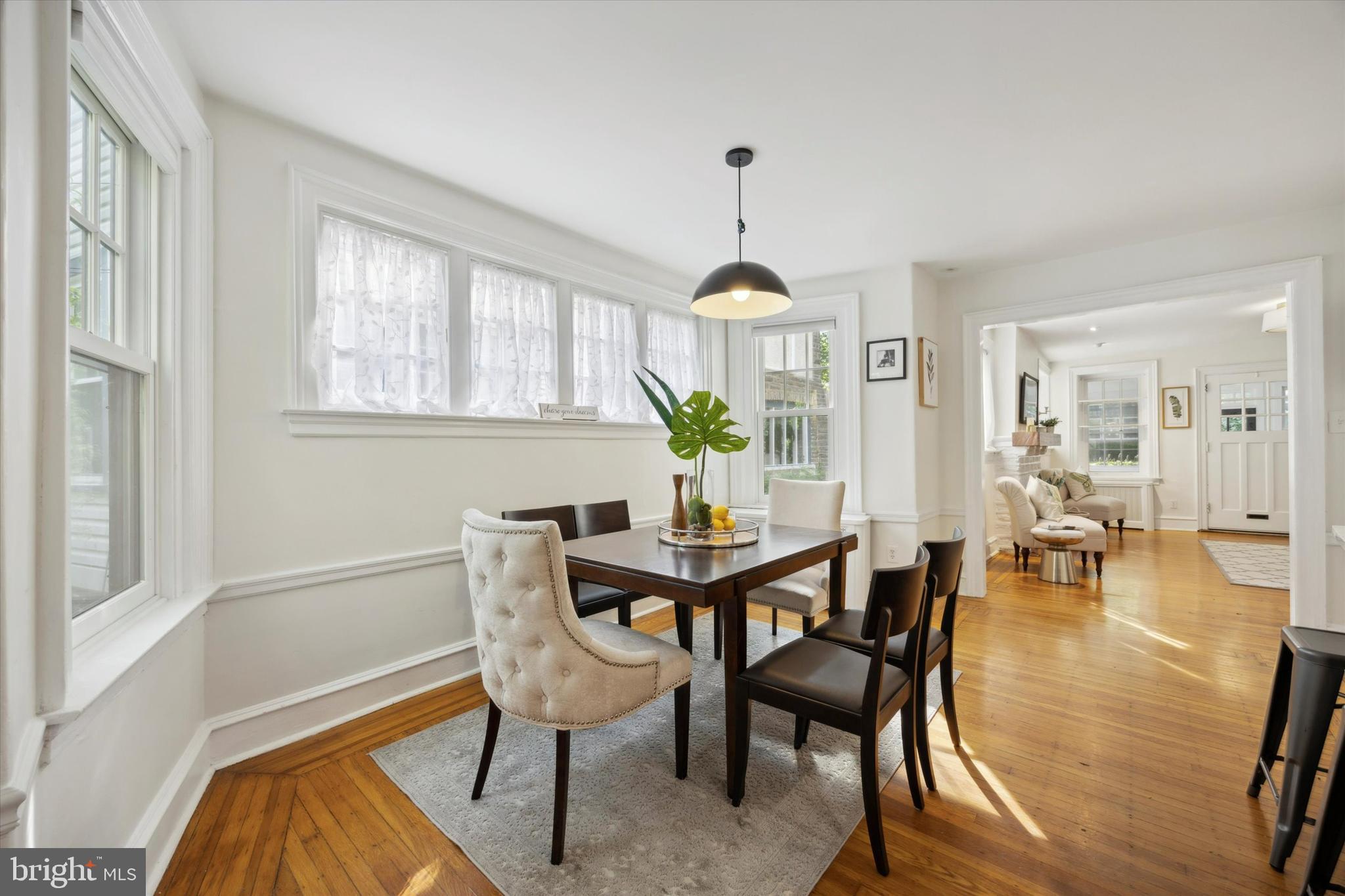 238 E Highland Ave