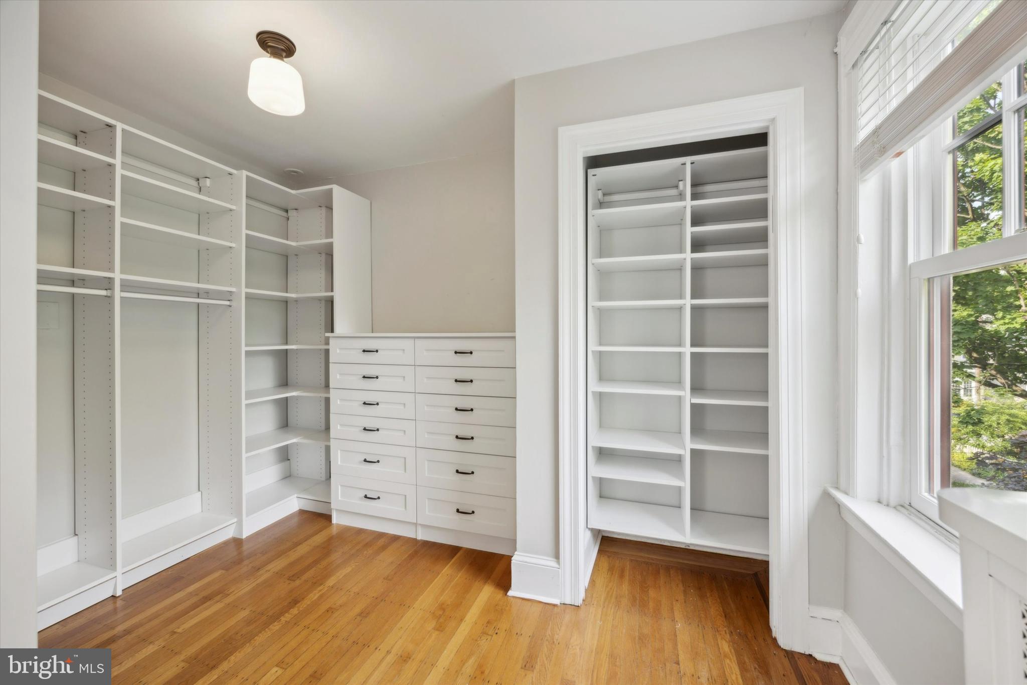 238 E Highland Ave
