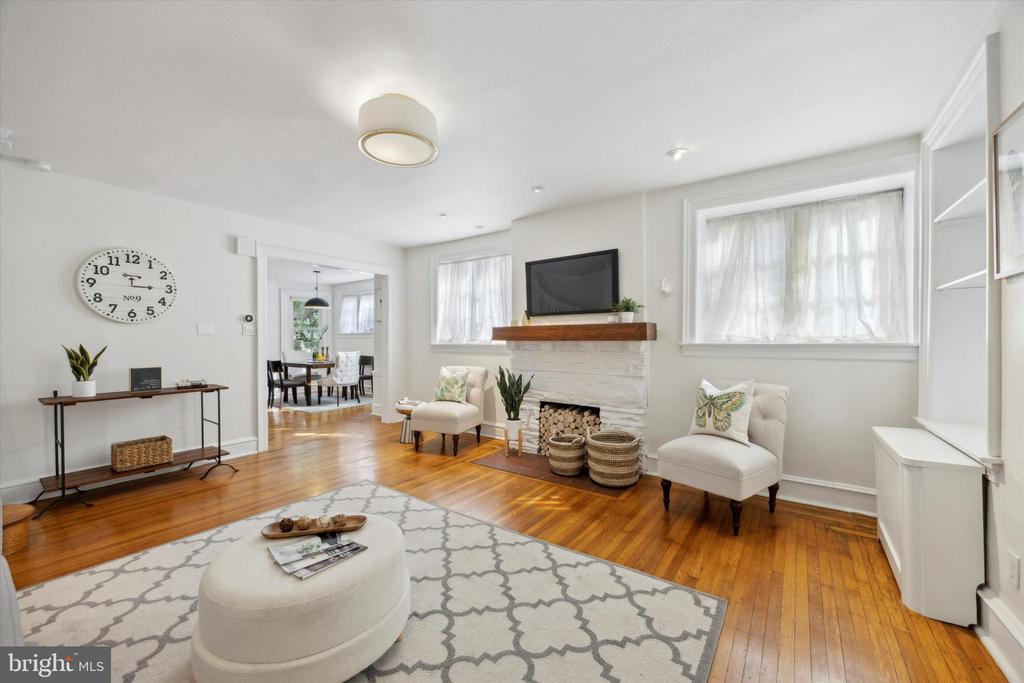 238 E Highland Ave
