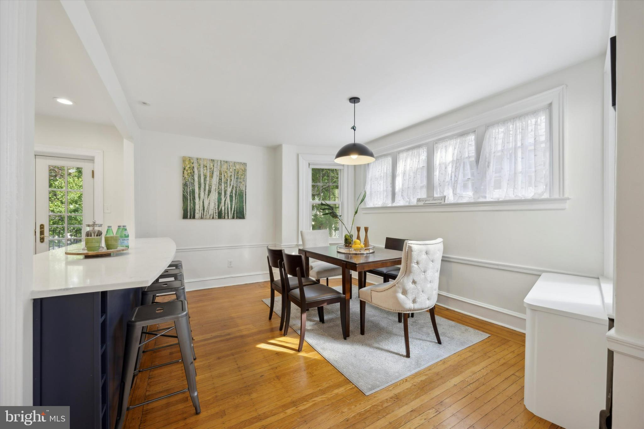 238 E Highland Ave