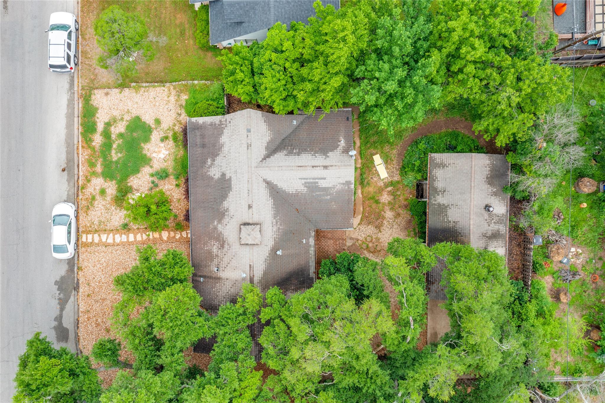 2707 East Side DR