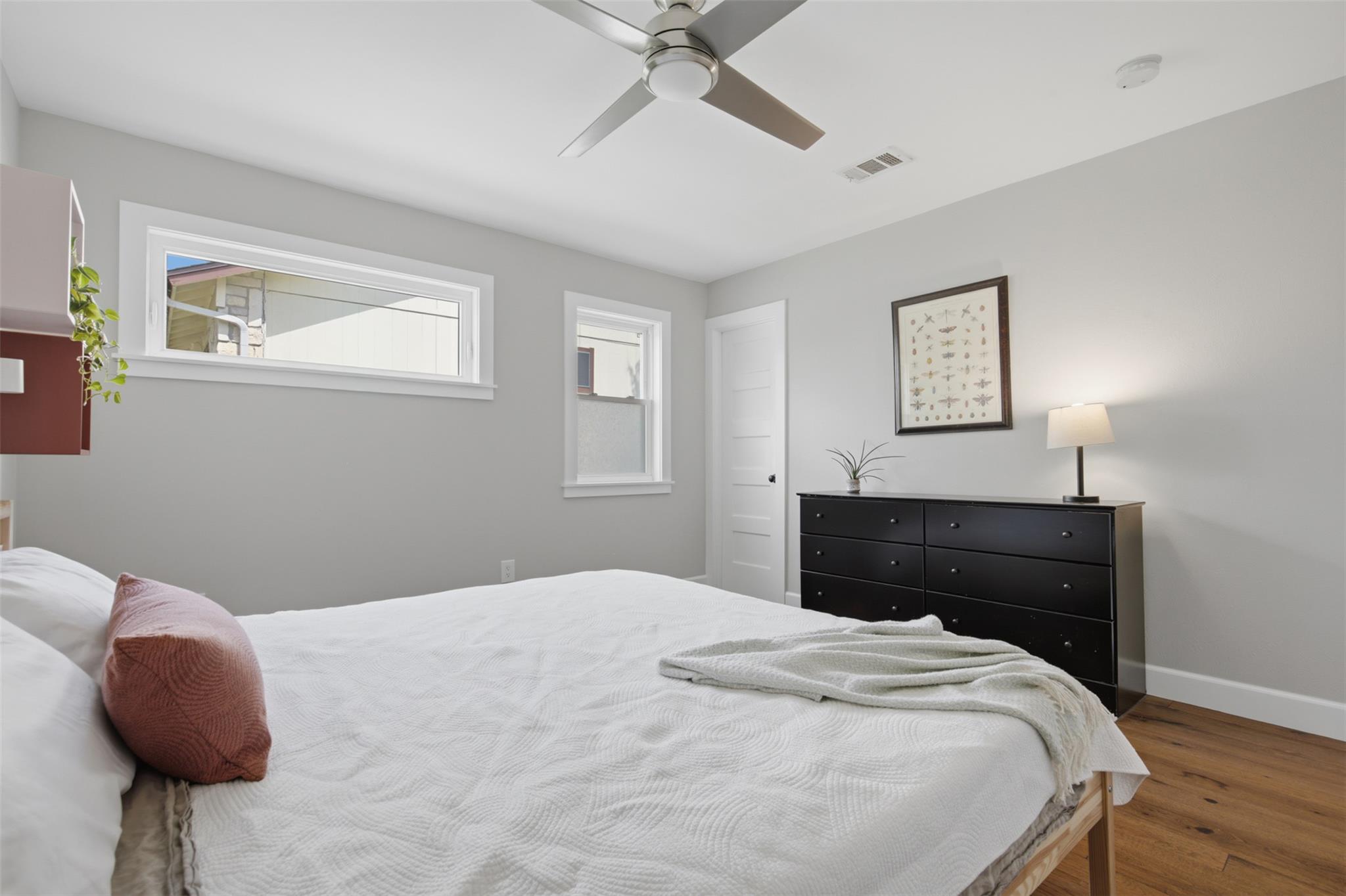 5307 King Henry DR