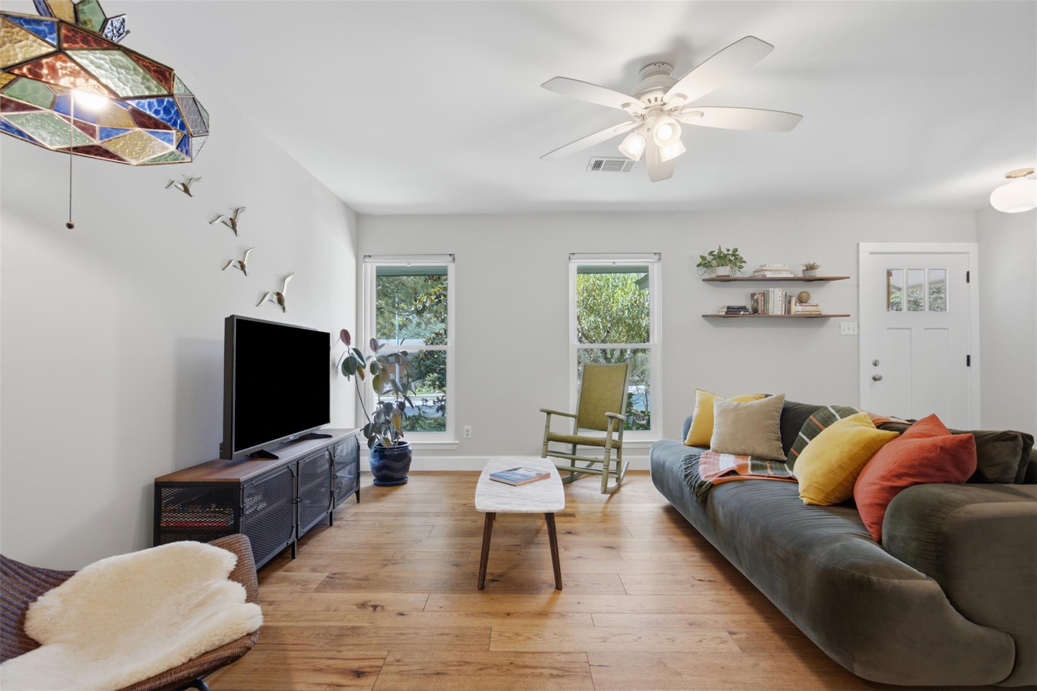 5307 King Henry DR