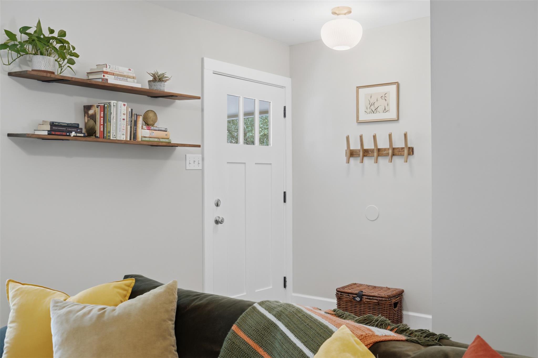 5307 King Henry DR