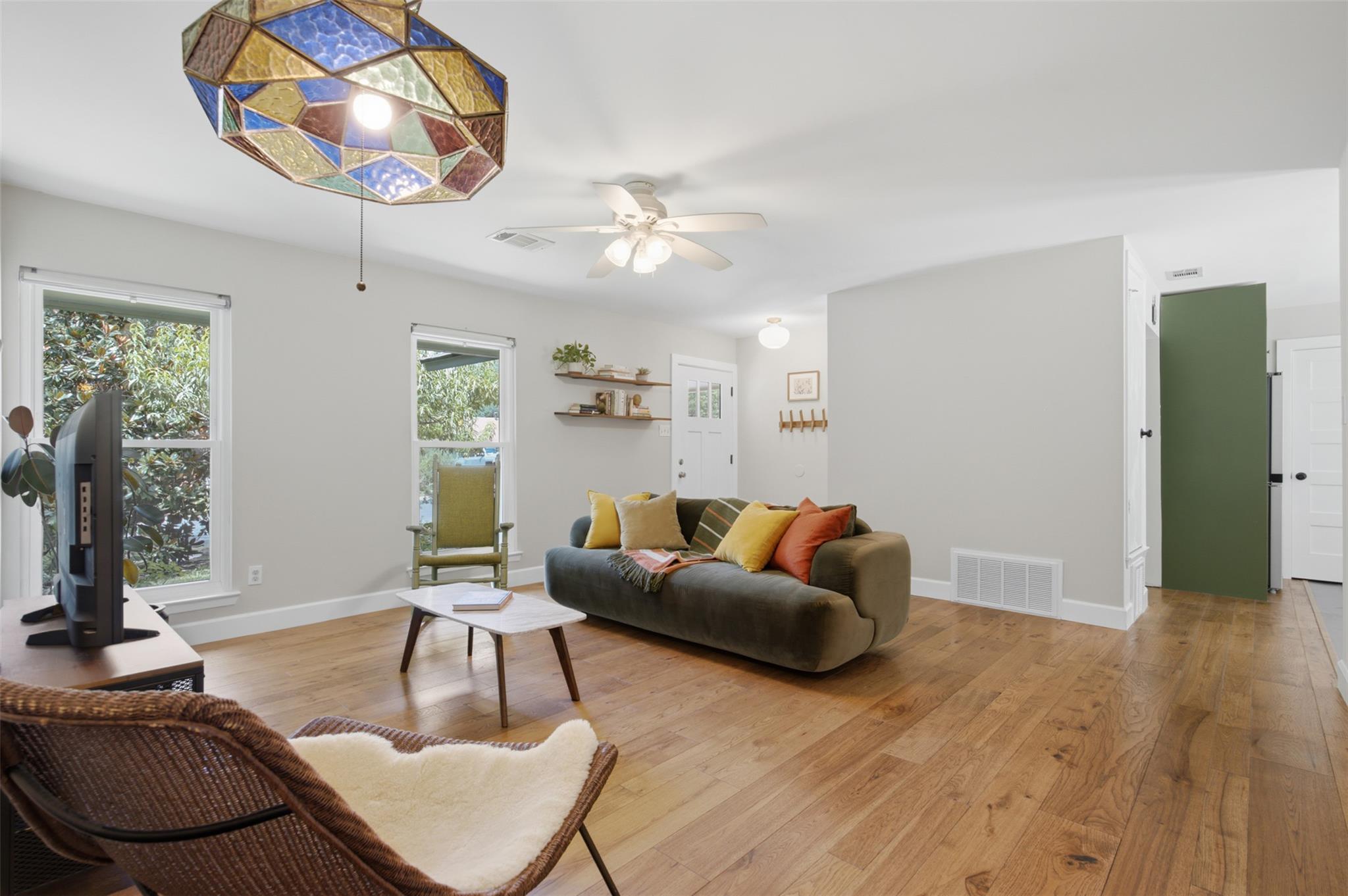 5307 King Henry DR